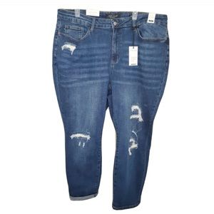 NWT Judy Blue Midrise Distressed Thermal patch Boyfriend Fit Jeans Size 22W